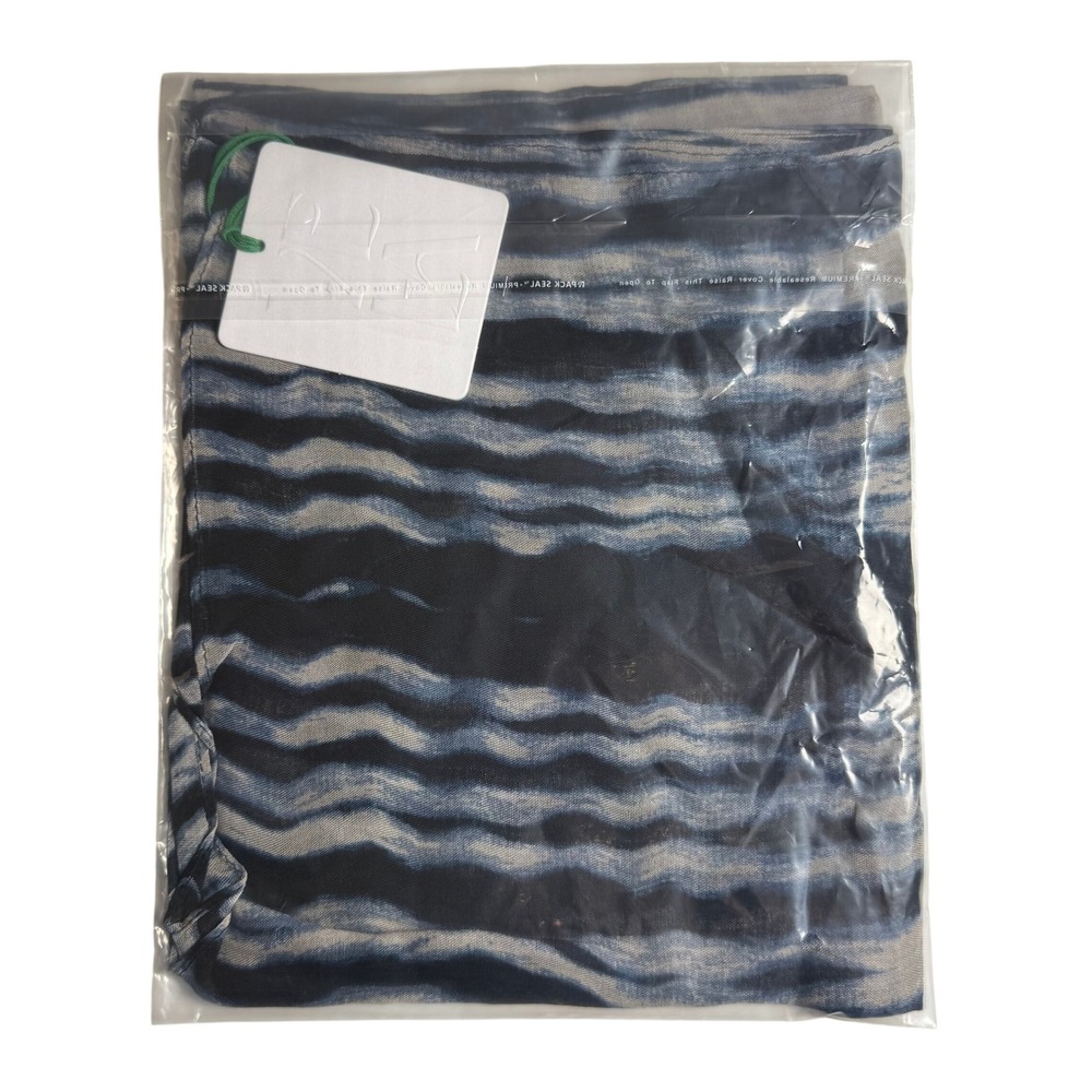 Vela Leppi Mini Hijab Scarf NWT Navy Blue Black Modal Patterned Print New - Picture 4 of 7